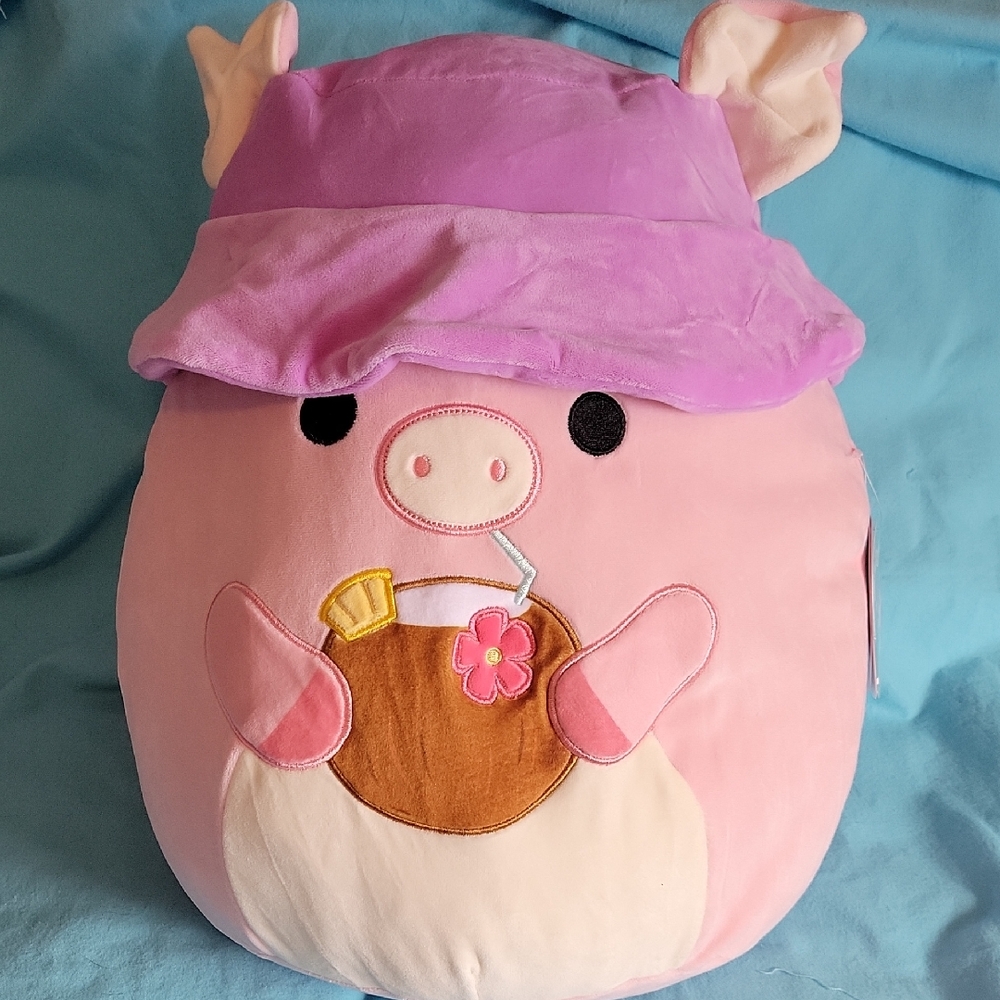 🆕️ Squishmallows 14in Peter the pink pig with bucket hat sipping a drink